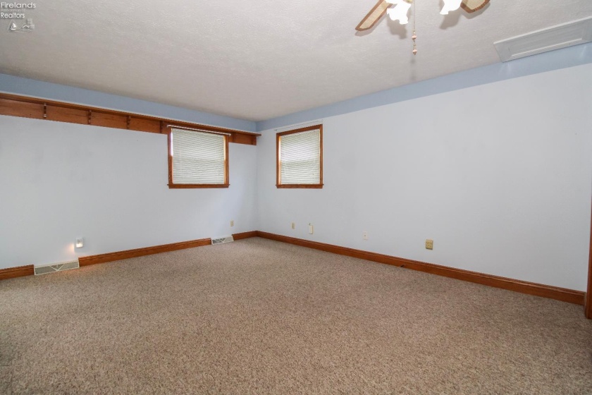 818 Bellaire, Bellevue, 44811, 3 Bedrooms Bedrooms, ,3 BathroomsBathrooms,Residential,For Sale,Bellaire,20251903