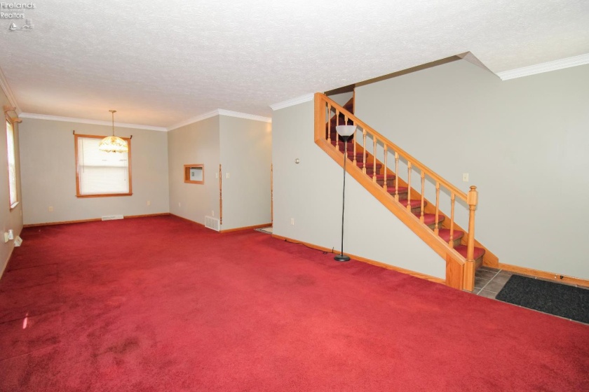 818 Bellaire, Bellevue, 44811, 3 Bedrooms Bedrooms, ,3 BathroomsBathrooms,Residential,For Sale,Bellaire,20251903