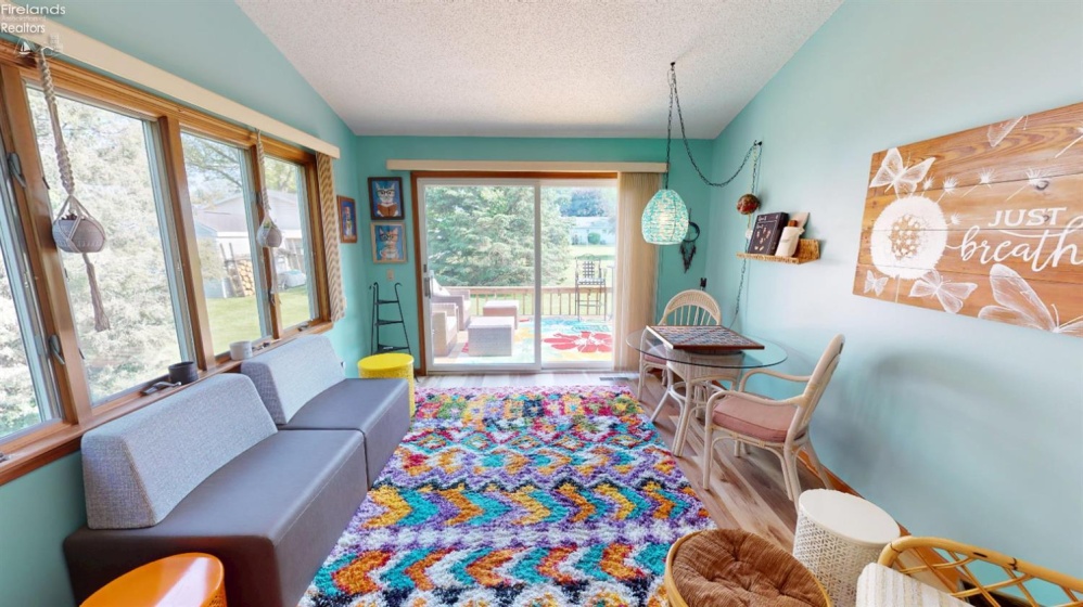 210 Briarwood Drive, Fremont, 43420, 2 Bedrooms Bedrooms, ,2 BathroomsBathrooms,Residential,For Sale,Briarwood,20251950