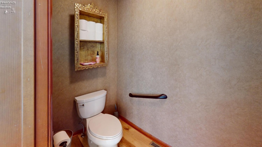 210 Briarwood Drive, Fremont, 43420, 2 Bedrooms Bedrooms, ,2 BathroomsBathrooms,Residential,For Sale,Briarwood,20251950