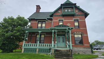 1319 Tiffin Avenue, Sandusky, 44870, 6 Bedrooms Bedrooms, ,4 BathroomsBathrooms,Residential,For Sale,Tiffin,20252117