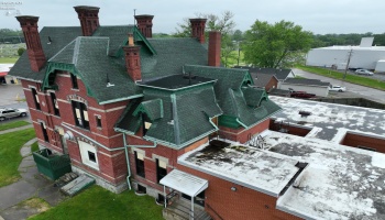 1319 Tiffin Avenue, Sandusky, 44870, 6 Bedrooms Bedrooms, ,4 BathroomsBathrooms,Residential,For Sale,Tiffin,20252117