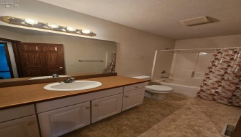 100 PARKVIEW PLACE, Bellevue, 44811, 3 Bedrooms Bedrooms, ,3 BathroomsBathrooms,Residential,For Sale,PARKVIEW PLACE,20252019 100 PARKVIEW PLACE, Bellevue, 44811, 3 Bedrooms Bedrooms, ,3 BathroomsBathrooms,Residential,For Sale,PARKVIEW PLACE,20252019