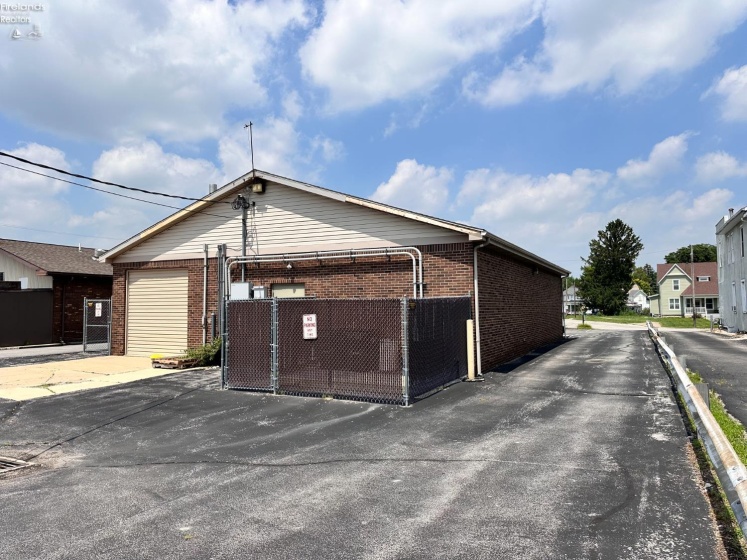1303 State Street, Fremont, 43420, ,Commercial,For Sale,State,20252397