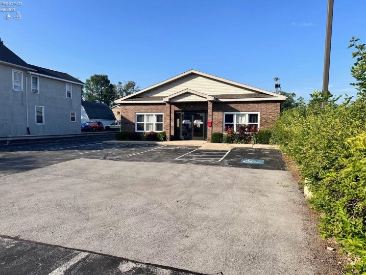 1303 State Street, Fremont, 43420, ,Commercial,For Sale,State,20252397