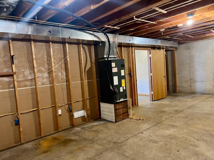 3106 County Road 50, Tiffin, 44883, ,Multiple Units,For Sale,County Road 50,20252422