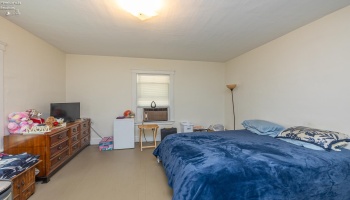409 Gulf Road, Elyria, 44035, ,Multiple Units,For Sale,Gulf,20252416