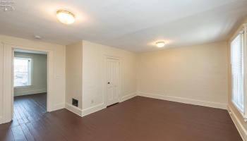 409 Gulf Road, Elyria, 44035, ,Multiple Units,For Sale,Gulf,20252416