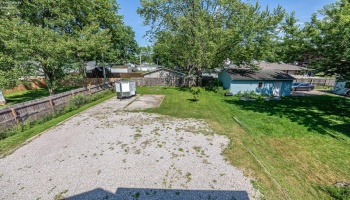 409 Gulf Road, Elyria, 44035, ,Multiple Units,For Sale,Gulf,20252416