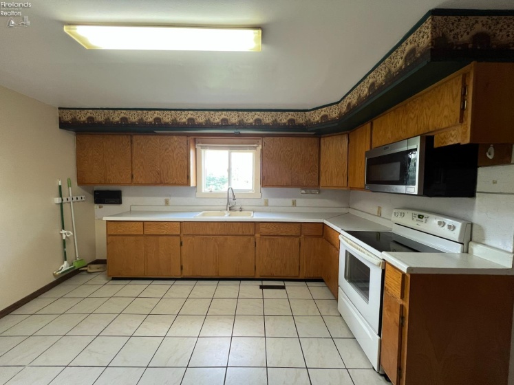 3098 County Road 50, Tiffin, 44883, ,Multiple Units,For Sale,County Road 50,20252453