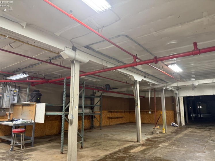 446 Wood Street, Fremont, 43420, ,Commercial,For Sale,Wood,20252418