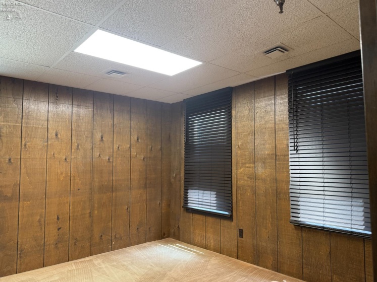 446 Wood Street, Fremont, 43420, ,Commercial,For Sale,Wood,20252418
