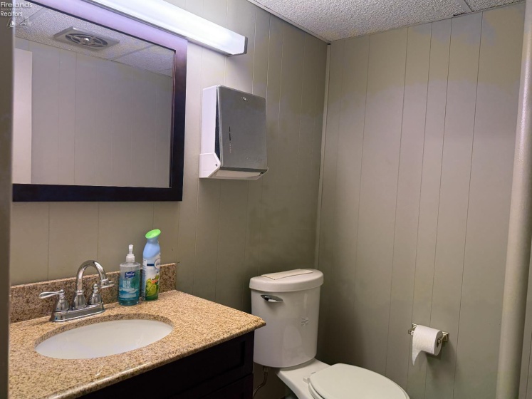 446 Wood Street, Fremont, 43420, ,Commercial,For Sale,Wood,20252418