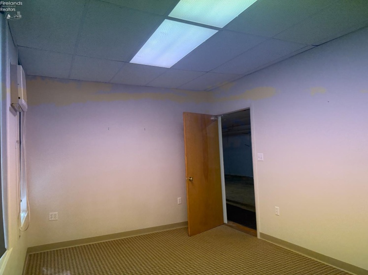 446 Wood Street, Fremont, 43420, ,Commercial,For Sale,Wood,20252418