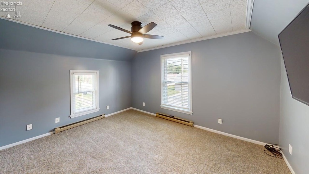 215 Lynn Street, Lindsey, 43442, 3 Bedrooms Bedrooms, ,2 BathroomsBathrooms,Residential,For Sale,Lynn,20252073