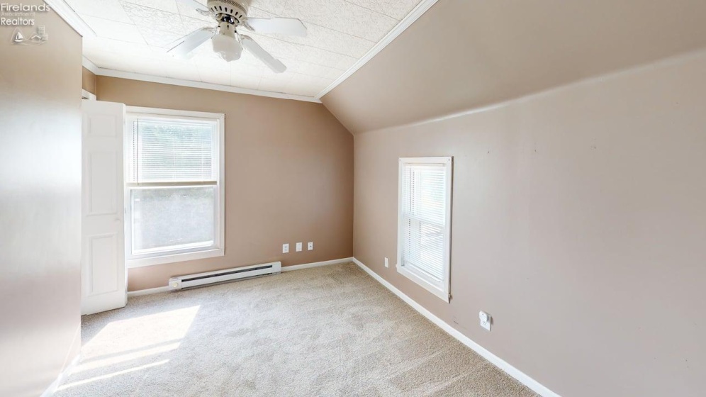 215 Lynn Street, Lindsey, 43442, 3 Bedrooms Bedrooms, ,2 BathroomsBathrooms,Residential,For Sale,Lynn,20252073