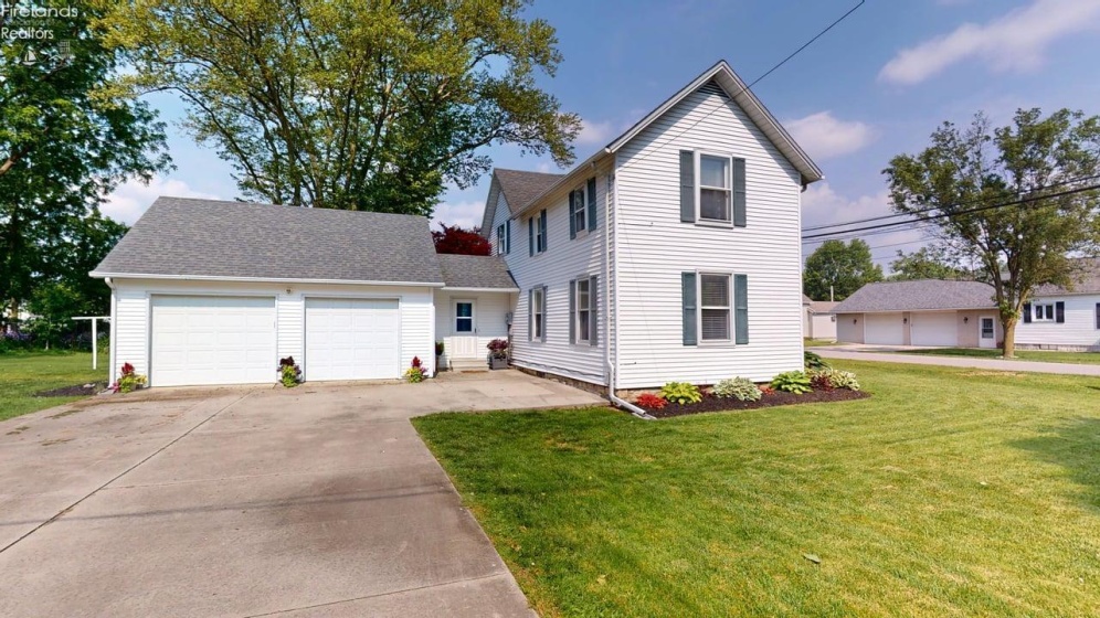 215 Lynn Street, Lindsey, 43442, 3 Bedrooms Bedrooms, ,2 BathroomsBathrooms,Residential,For Sale,Lynn,20252073