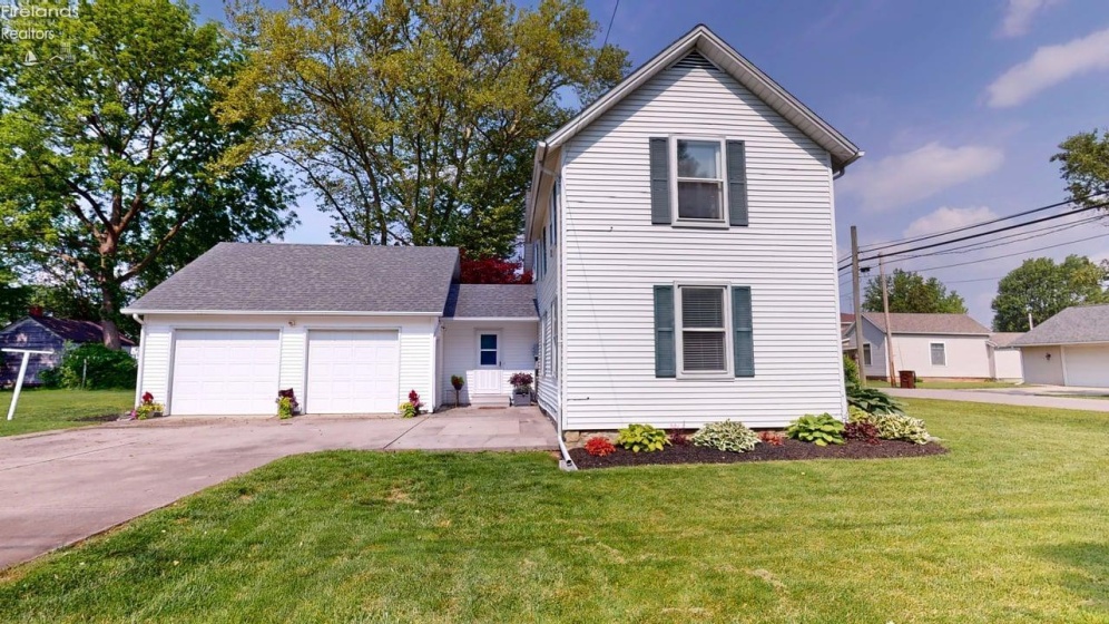 215 Lynn Street, Lindsey, 43442, 3 Bedrooms Bedrooms, ,2 BathroomsBathrooms,Residential,For Sale,Lynn,20252073