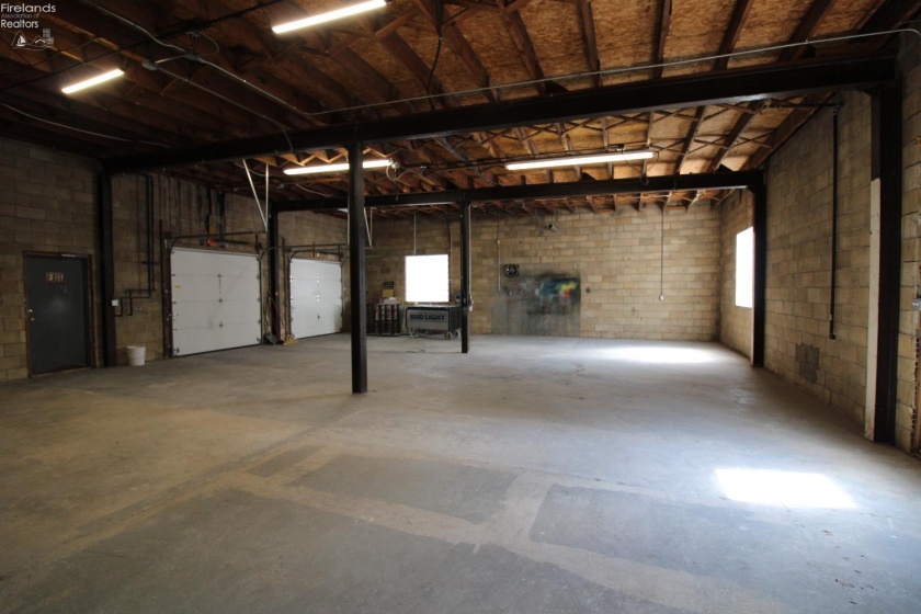 114 Perry Street, Port Clinton, 43452, ,Commercial,For Sale,Perry,20252454