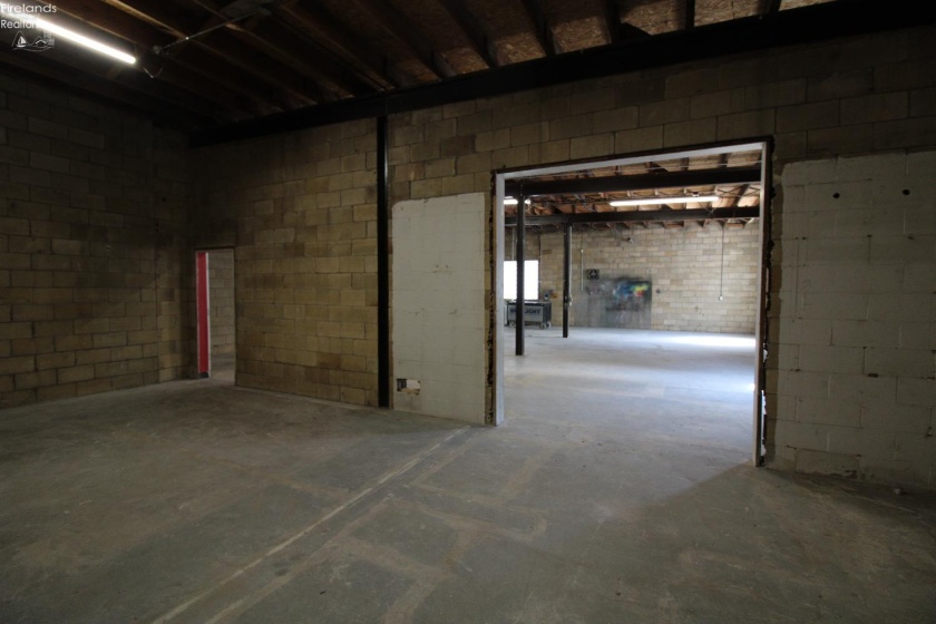114 Perry Street, Port Clinton, 43452, ,Commercial,For Sale,Perry,20252454