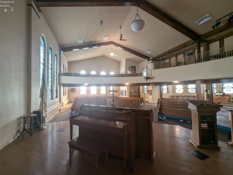 200 Madison Street, Gibsonburg, 43431, ,Commercial,For Sale,Madison,20252523
