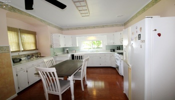 1201 3rd Street, Port Clinton, 43452, 2 Bedrooms Bedrooms, ,2 BathroomsBathrooms,Residential,For Sale,3rd,20252148