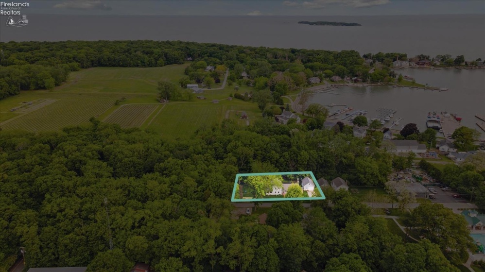 569 Victory Lane, Put-In-Bay, 43456, 4 Bedrooms Bedrooms, ,2 BathroomsBathrooms,Residential,For Sale,Victory,20252043