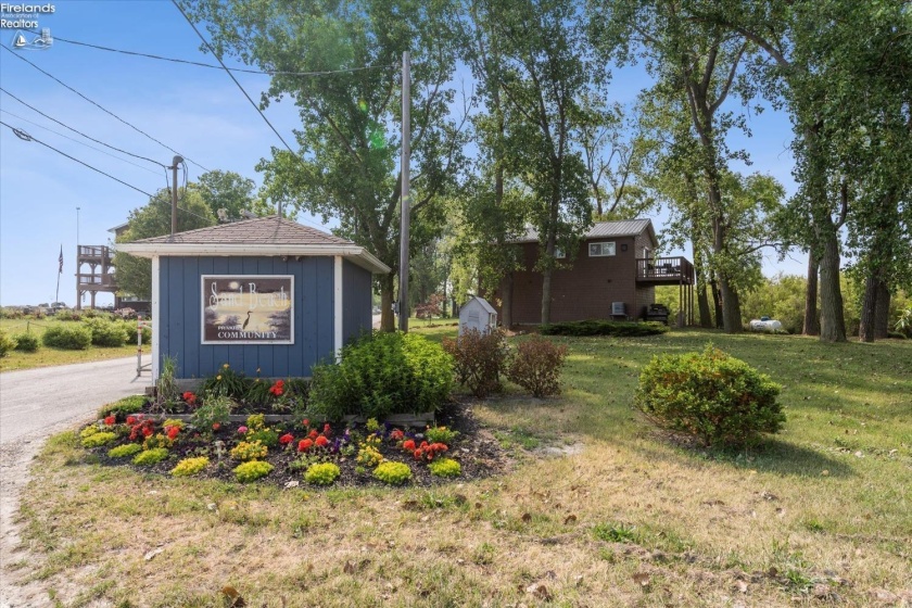 8411 Division Street, Oak Harbor, 43449, ,Land,For Sale,Division,20252552