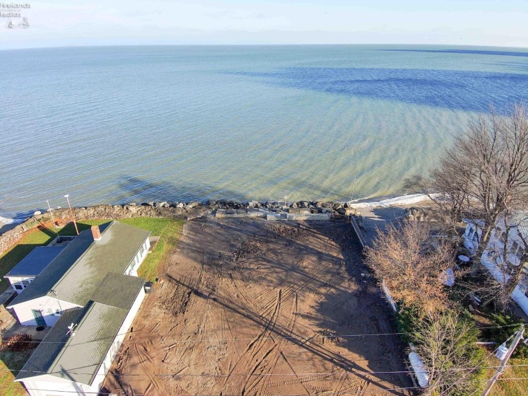 8411 Division Street, Oak Harbor, 43449, ,Land,For Sale,Division,20252552
