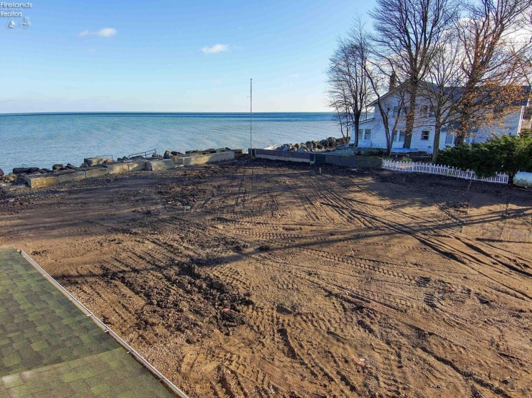 8411 Division Street, Oak Harbor, 43449, ,Land,For Sale,Division,20252552
