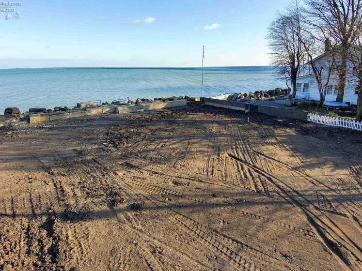 8411 Division Street, Oak Harbor, 43449, ,Land,For Sale,Division,20252552