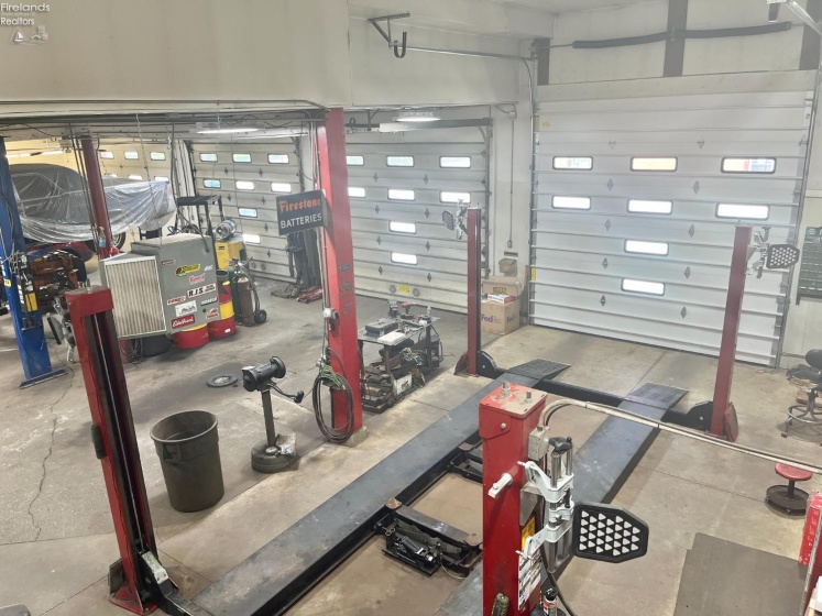 101 Main, Wayne, 43466, ,Commercial,For Sale,Main,20252474