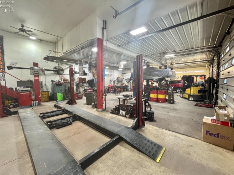 101 Main, Wayne, 43466, ,Commercial,For Sale,Main,20252474