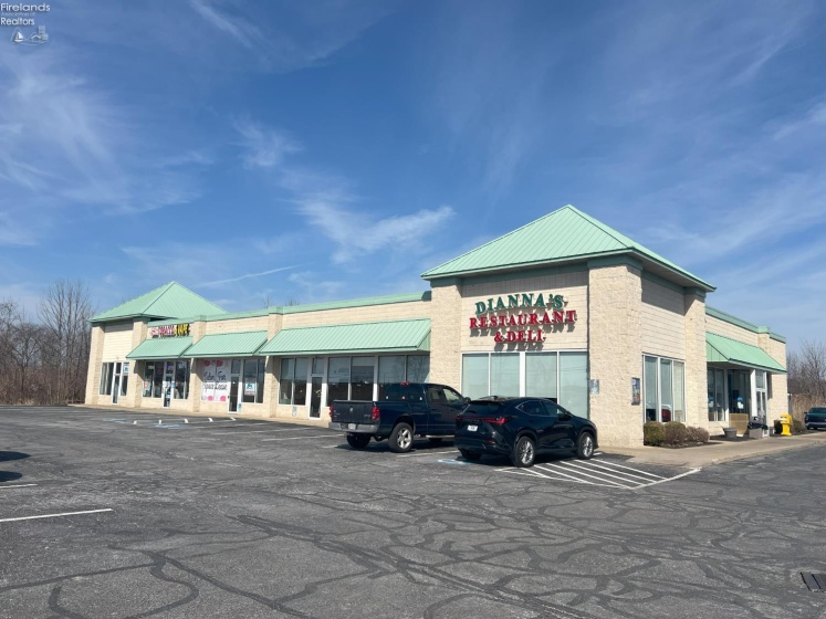 2853 Harbor Road, Port Clinton, 43452, ,Commercial,For Sale,Harbor,20252579