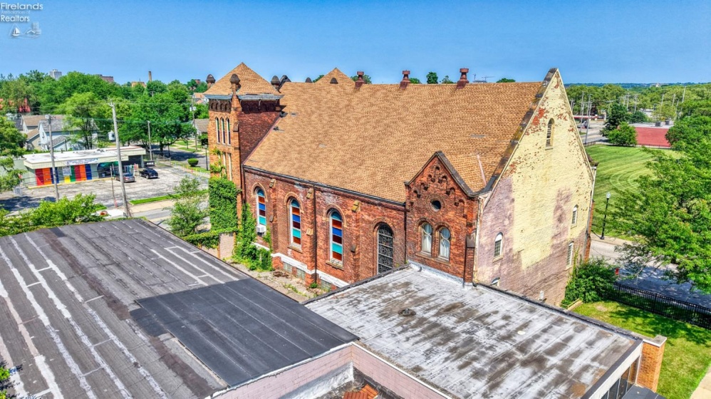 3782 Community College Avenue, Cleveland, 44115, ,Commercial,For Sale,Community College,20252589