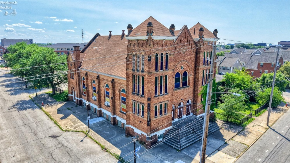 3782 Community College Avenue, Cleveland, 44115, ,Commercial,For Sale,Community College,20252589