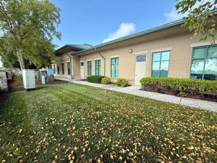 1725 Western Avenue, Findlay, 45840, ,Commercial,For Sale,Western,20252665