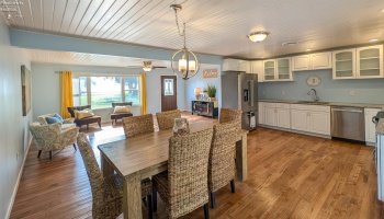 828 Main Street, Marblehead, 43440, ,Commercial,For Sale,Main,20252730