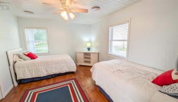 828 Main Street, Marblehead, 43440, ,Commercial,For Sale,Main,20252730