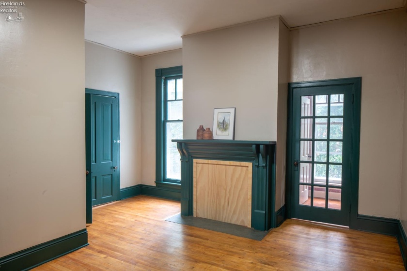 81 Professor Street, Oberlin, 44074, ,Multiple Units,For Sale,Professor,20252820