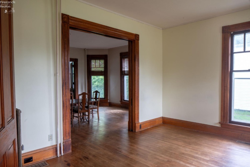 81 Professor Street, Oberlin, 44074, ,Multiple Units,For Sale,Professor,20252820