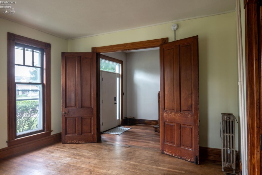 81 Professor Street, Oberlin, 44074, ,Multiple Units,For Sale,Professor,20252820