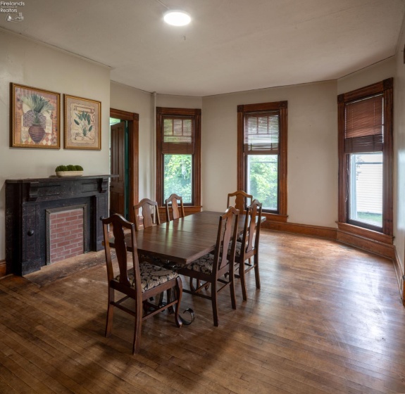 81 Professor Street, Oberlin, 44074, ,Multiple Units,For Sale,Professor,20252820