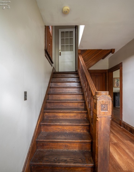 81 Professor Street, Oberlin, 44074, ,Multiple Units,For Sale,Professor,20252820