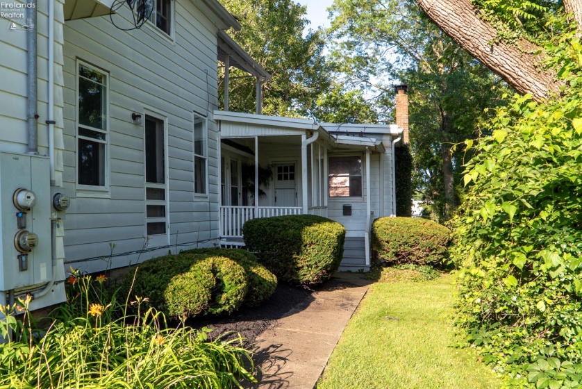 81 Professor Street, Oberlin, 44074, ,Multiple Units,For Sale,Professor,20252820