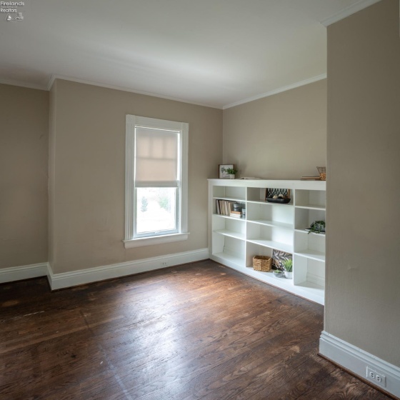81 Professor Street, Oberlin, 44074, ,Multiple Units,For Sale,Professor,20252820