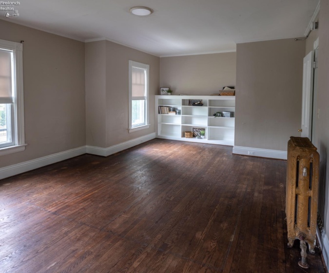 81 Professor Street, Oberlin, 44074, ,Multiple Units,For Sale,Professor,20252820