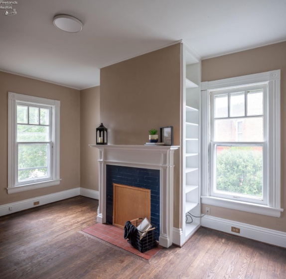 81 Professor Street, Oberlin, 44074, ,Multiple Units,For Sale,Professor,20252820