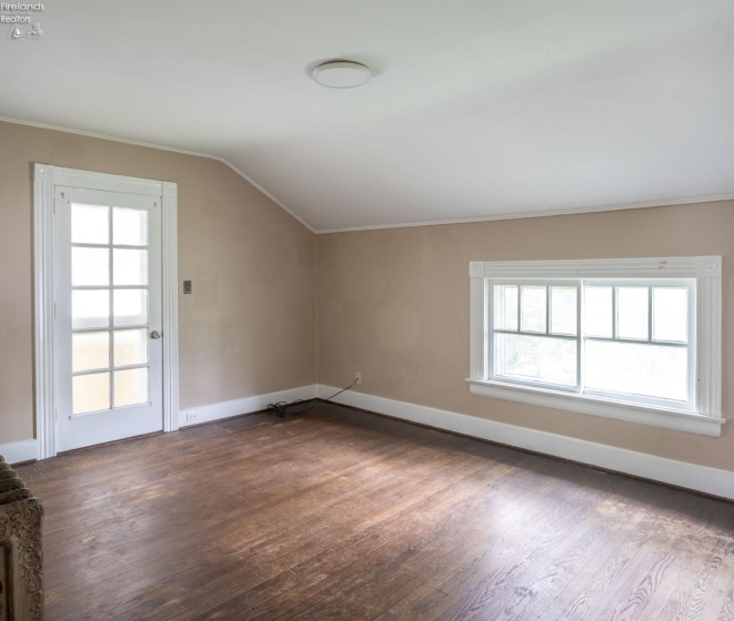 81 Professor Street, Oberlin, 44074, ,Multiple Units,For Sale,Professor,20252820