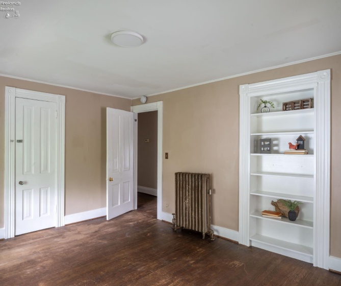 81 Professor Street, Oberlin, 44074, ,Multiple Units,For Sale,Professor,20252820